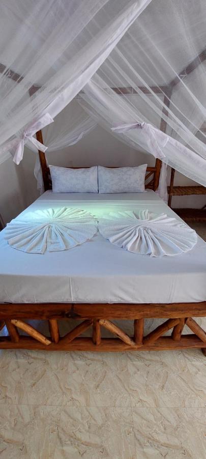 Aquarium Beach House Nungwi Luaran gambar