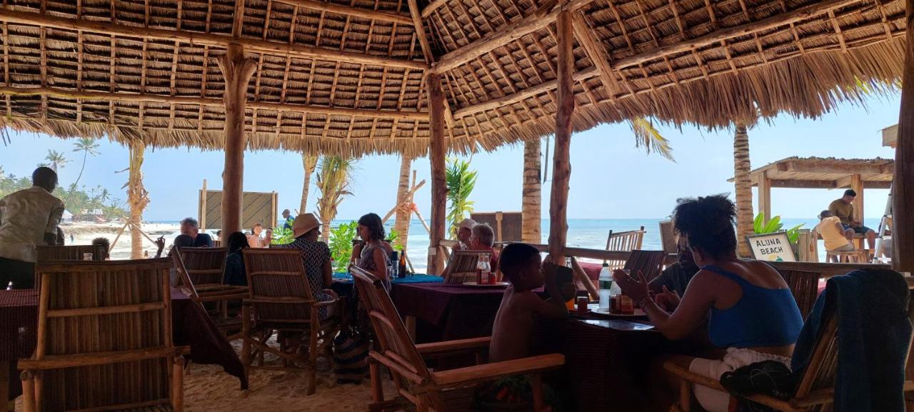 Aquarium Beach House Nungwi Luaran gambar