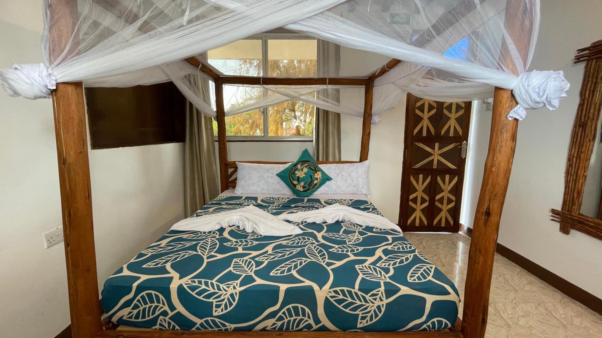 Aquarium Beach House Nungwi Luaran gambar